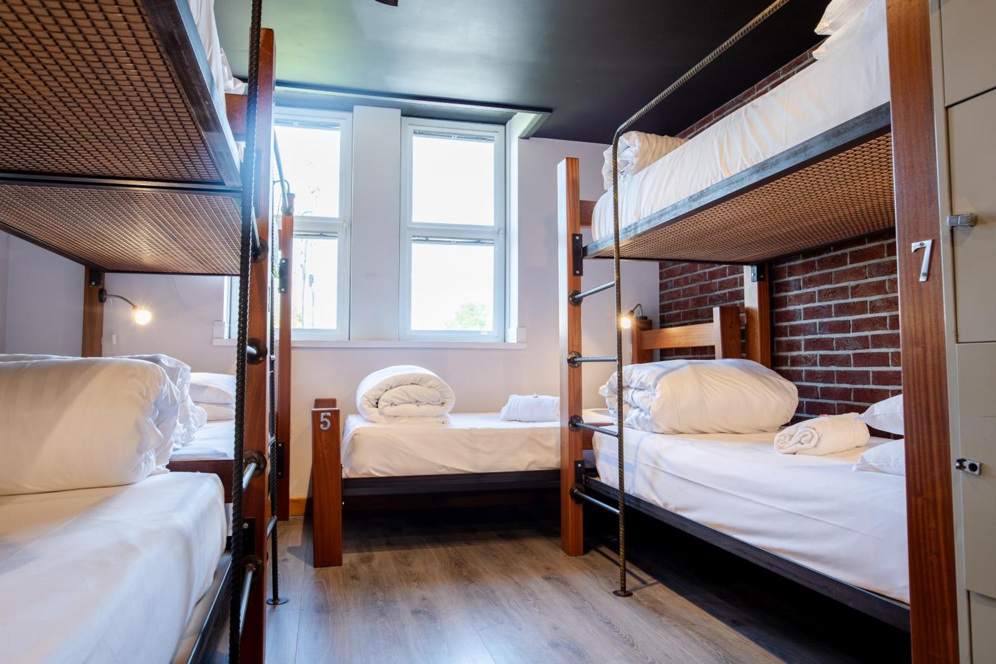 The Nest Boutique Hostel غالواي المظهر الخارجي الصورة