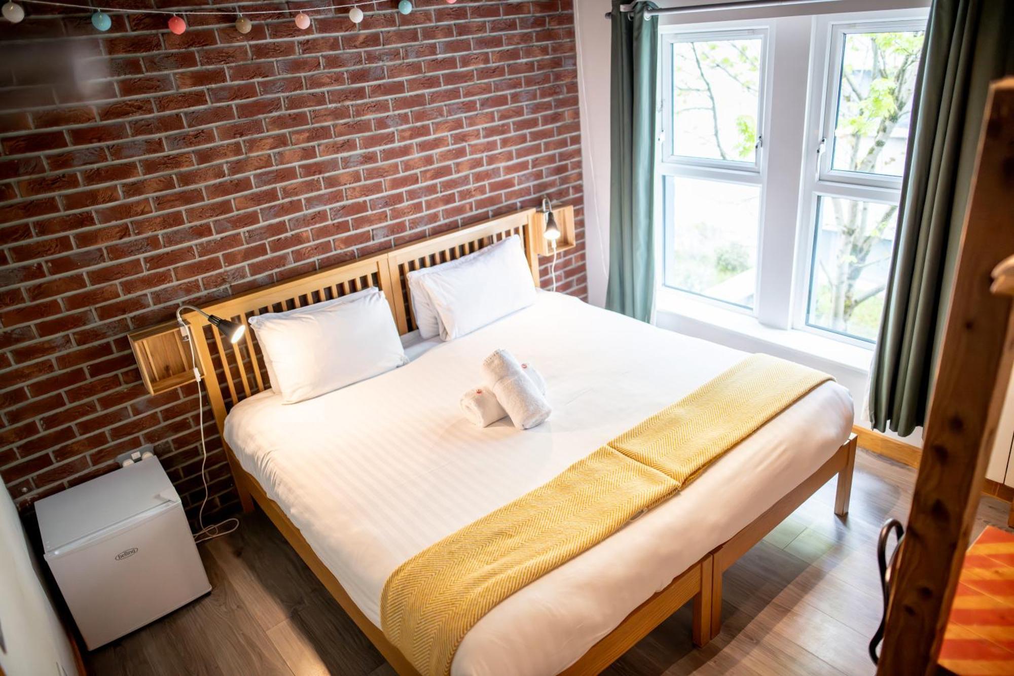 The Nest Boutique Hostel غالواي المظهر الخارجي الصورة