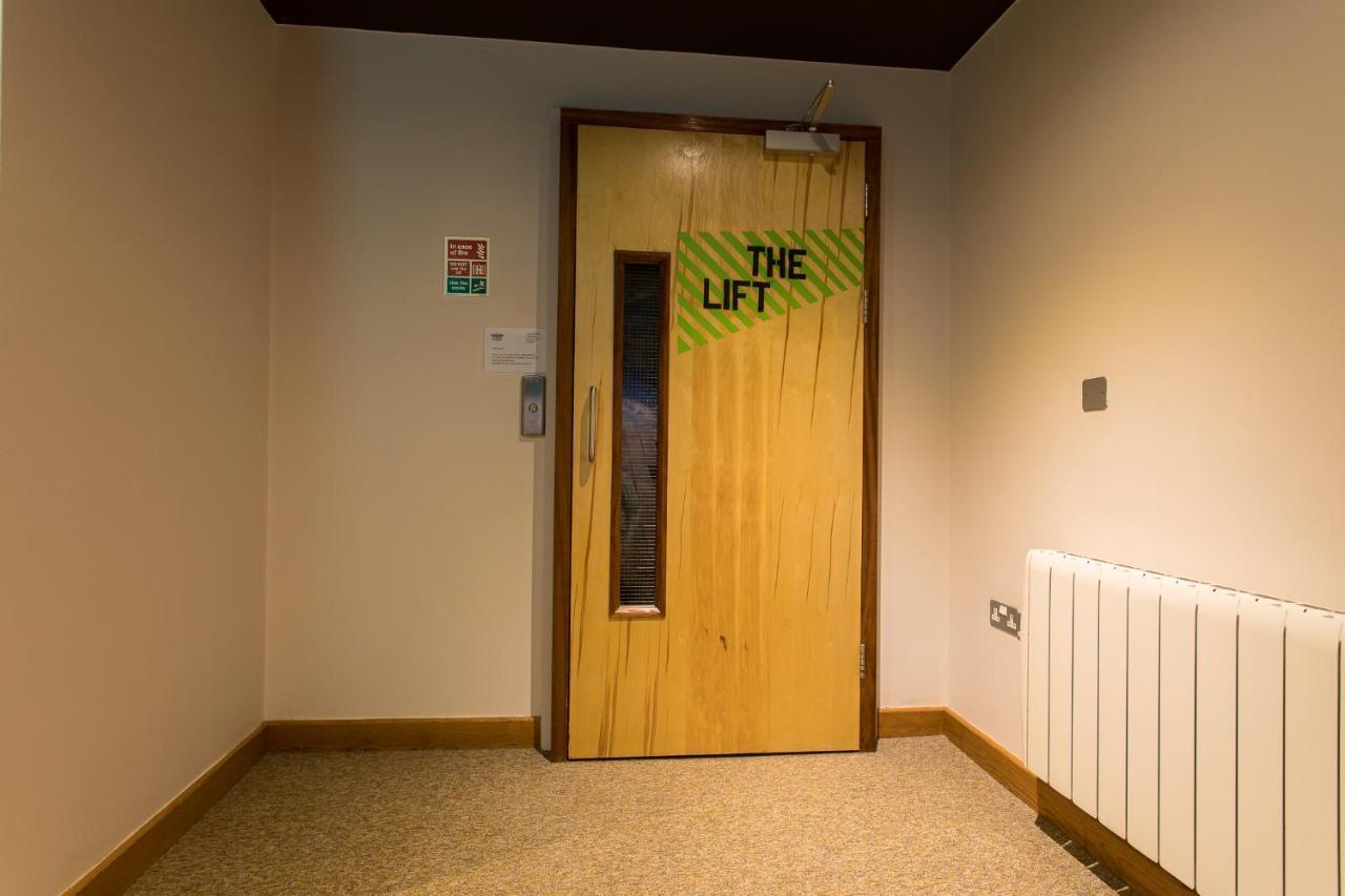 The Nest Boutique Hostel غالواي المظهر الخارجي الصورة