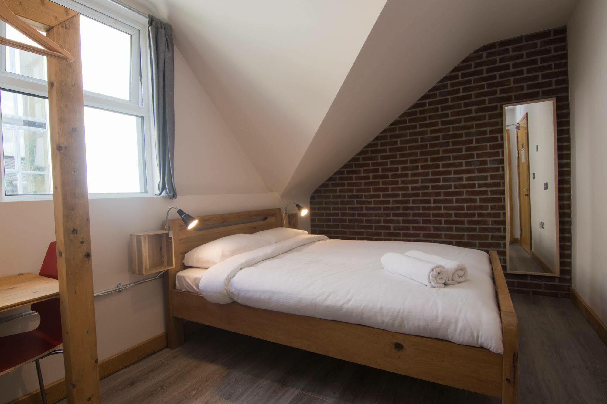 The Nest Boutique Hostel غالواي المظهر الخارجي الصورة